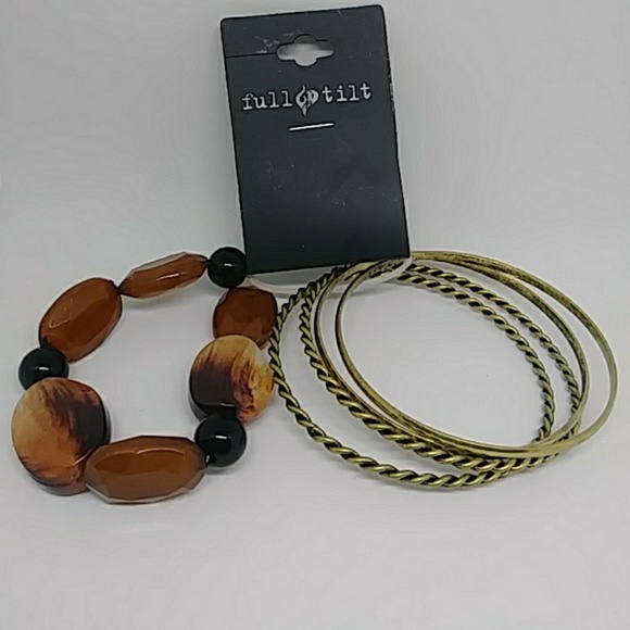 5 for $25 "❤" - Picture 3 of 4